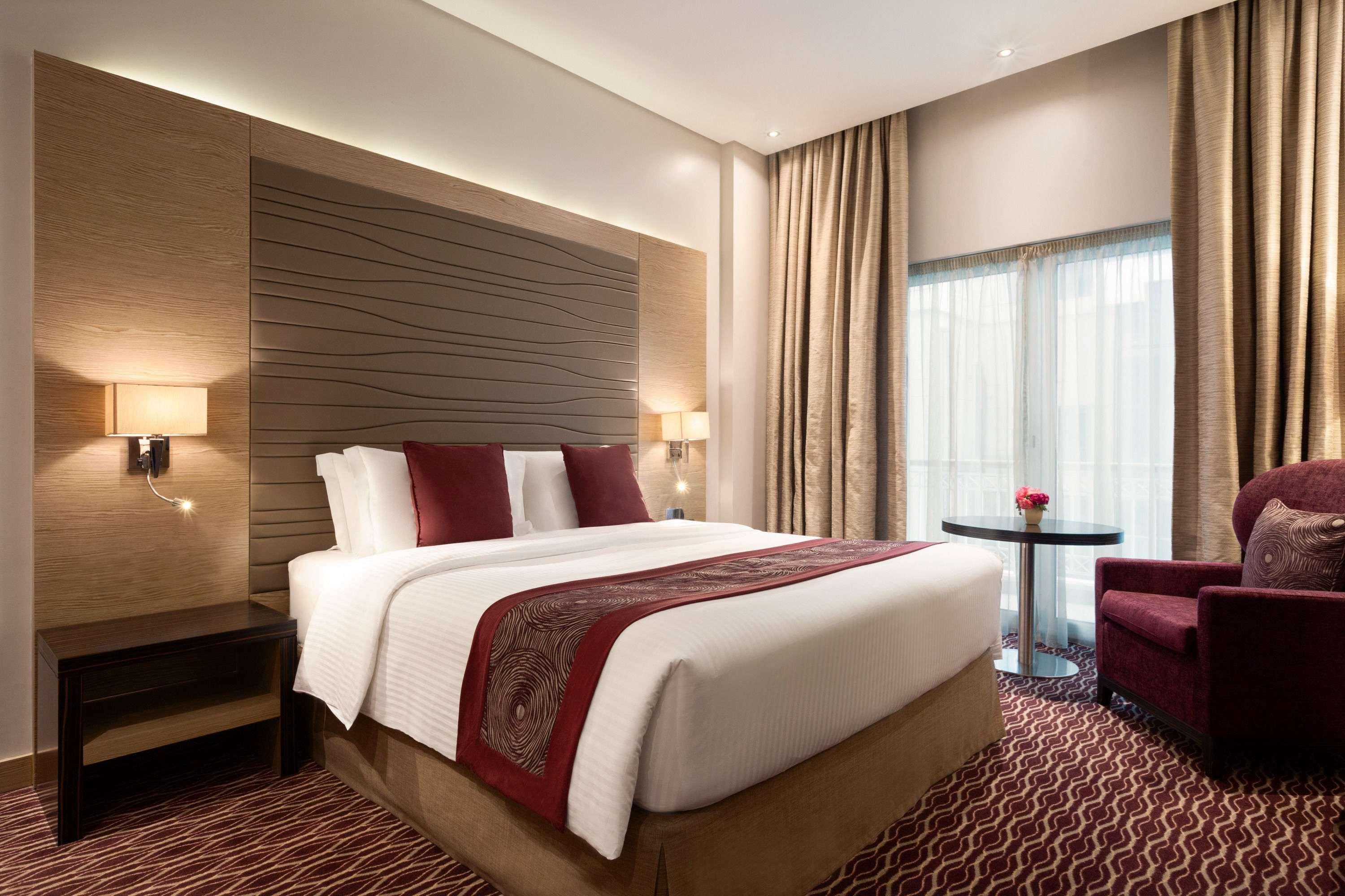 Ramada By Wyndham Manama City Centre Exterior foto