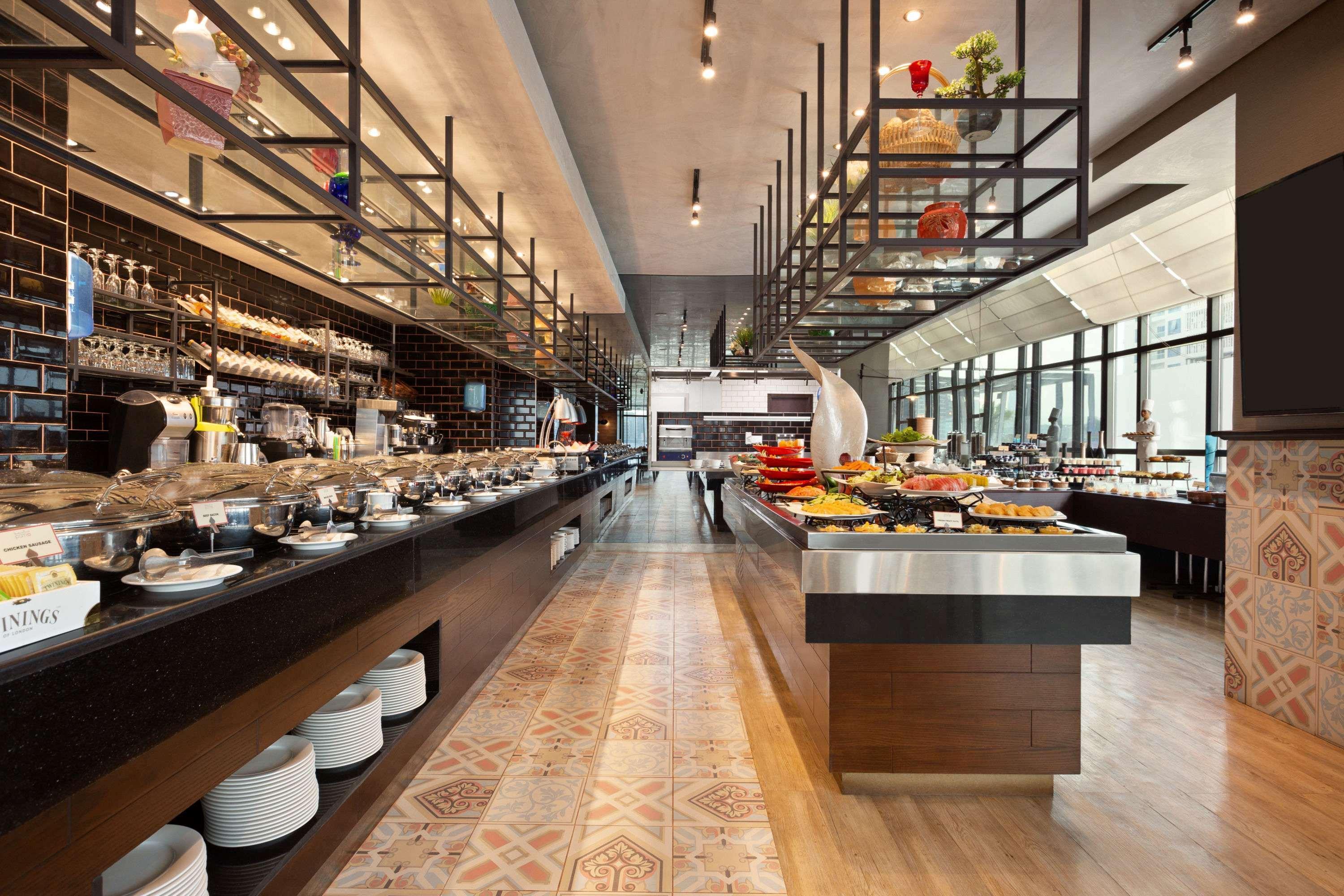 Ramada By Wyndham Manama City Centre Exterior foto