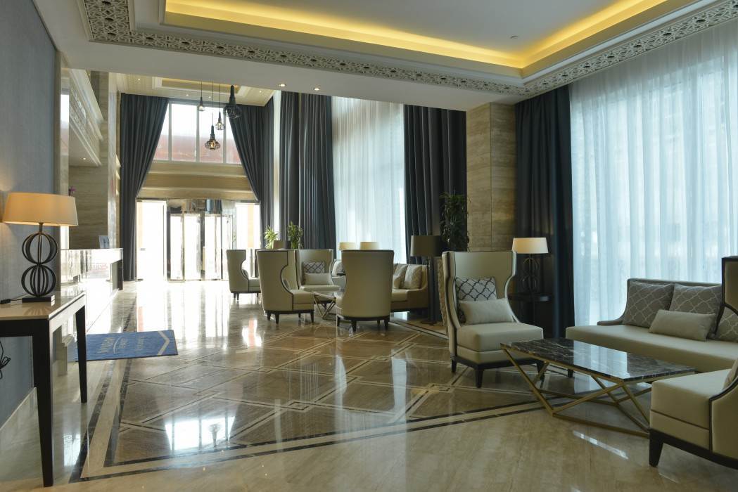 Ramada By Wyndham Manama City Centre Exterior foto